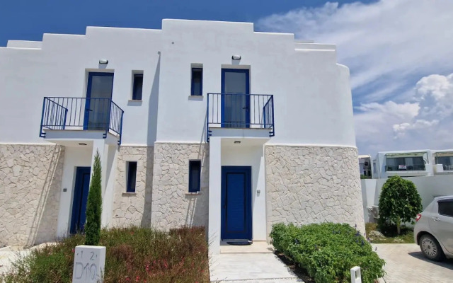 Вилла Luxury 2BR Pool in Lapta