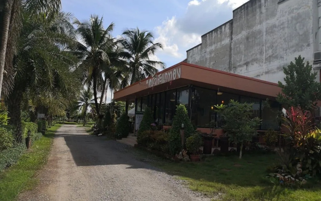 Sakaetong Resort