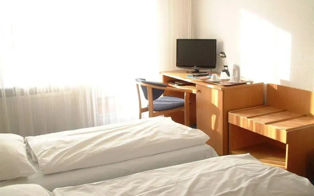 Star Hotel