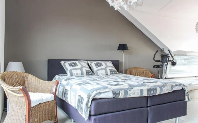 Stunning Home in Hellevoetsluis With 2 Bedrooms and Wifi