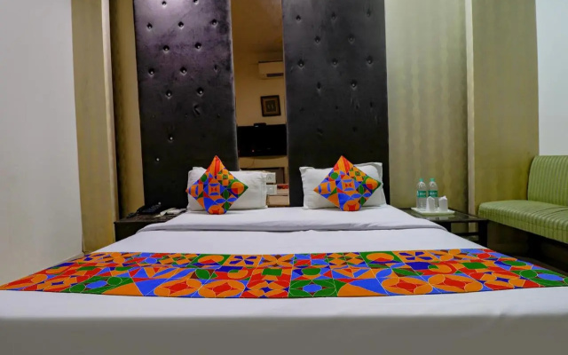 FabHotel Yug Villa