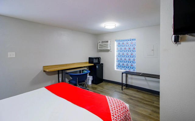 OYO Hotel Sulphur LA Hwy 90 West