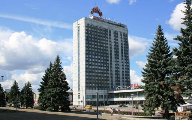 Гостиница Венец Ульяновск вид на фасад