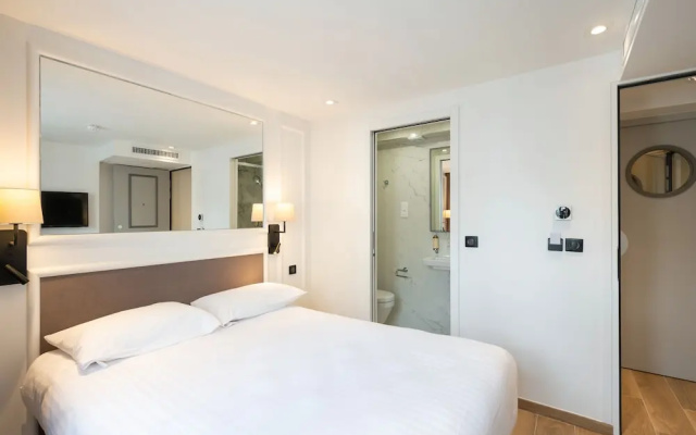 Private Apartment and Terrace Le Marais