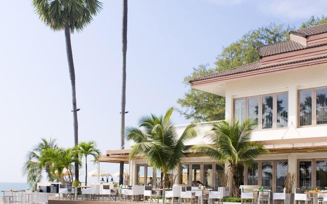 Pullman Pattaya Hotel G вид на фасад