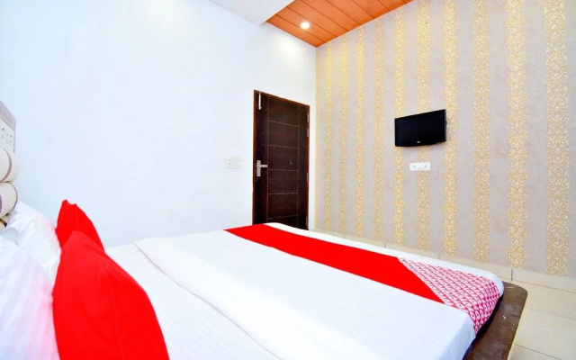 Oyo 41016 Hotel Celebration Inn