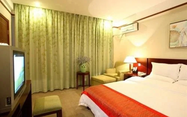 Oriental Landscape Holiday
