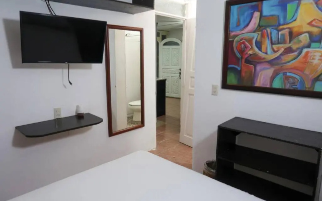 Casa Aurora #2: Private room in excellent location