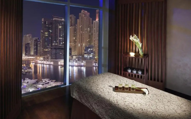 Dream Inn Apartments- Address Marina