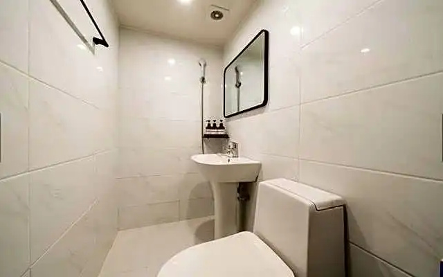 Bay 202 Hotel