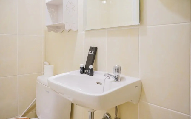 New Furnished with Cozy Stay Studio @ M-Town Residence Apartment