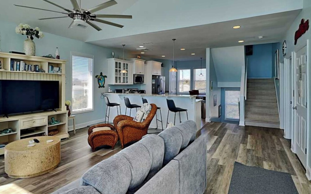 Clamalot by Topsail Realty