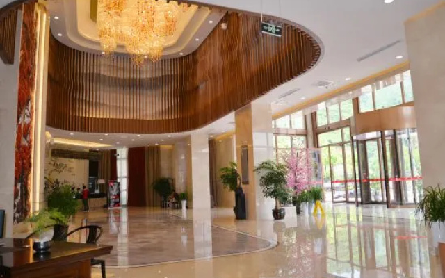 Wanshanhong Hotel (Fanjing Mountain Avenue Branch)