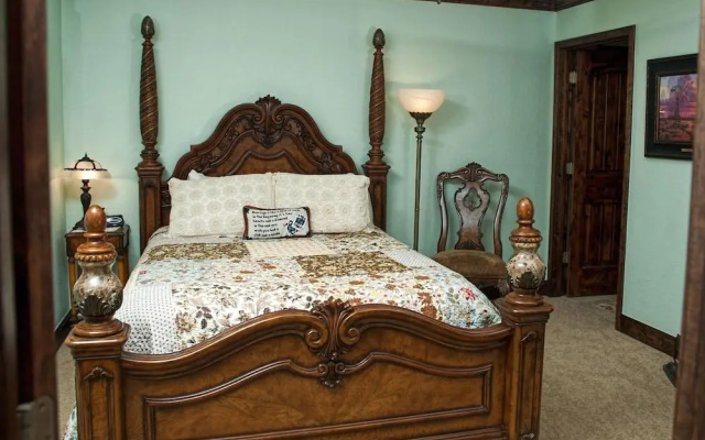 Yellow Rose Inn
