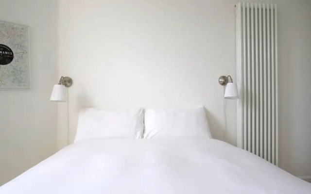 1 Bedroom Apartment In Royal Mile