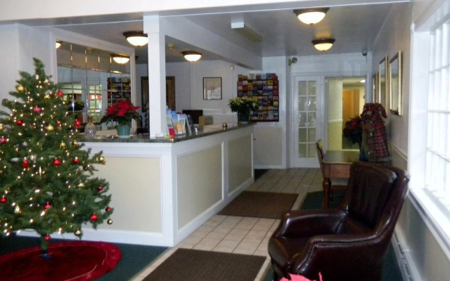 Yankee Clipper Inn, SureStay Collection by Best Western