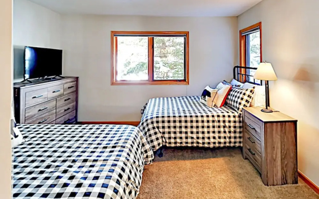 217 Avon - 3 Br Duplex