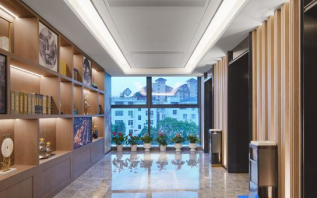 Manju Hotel