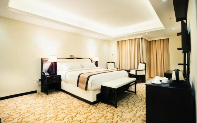 De Leopol Hotel