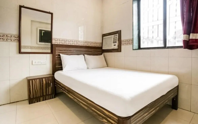 Asha Hotel