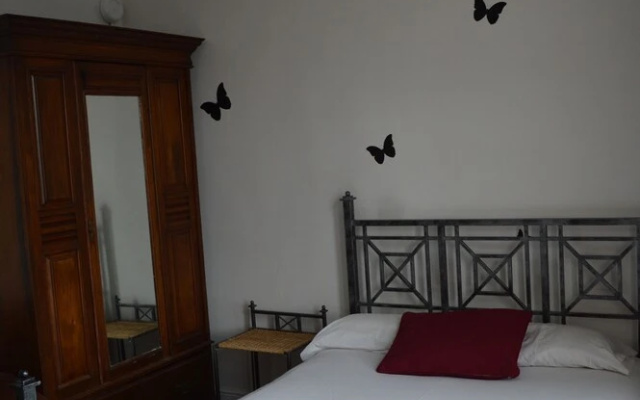 Syston Guest House