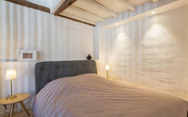 Отель Loft charme sur hauteurs du vieux Lyon Франция, Лион - отзывы, цены и фото номеров - забронировать отель Loft charme sur hauteurs du vieux Lyon онлайн комната для гостей