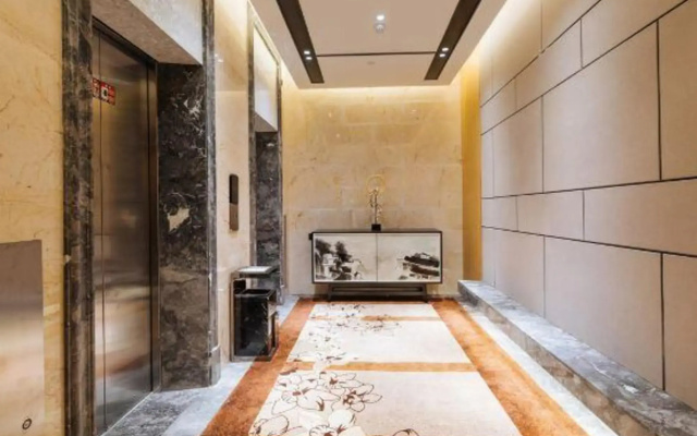 Sovereign Garden Hotel