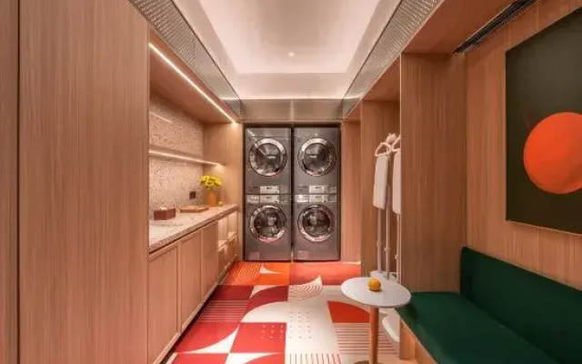 Orange Hotel (Turks Bagua City Taijitan Branch)