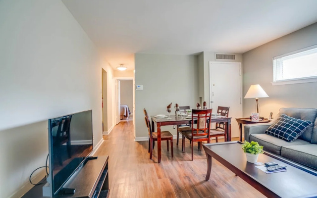 Shaw Convention Center Apartments Stays