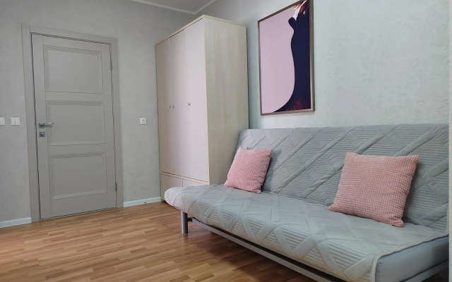 EKB.Studio (ЕКБ.Студио) на улице Уральская 75