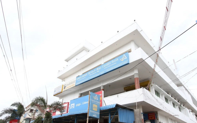 K S Residency By OYO Rooms