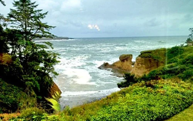 The Harbor at Depoe Bay