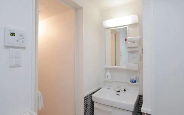 Ostay Kyoto Nijo-Jo Kawa Hotel Apartment