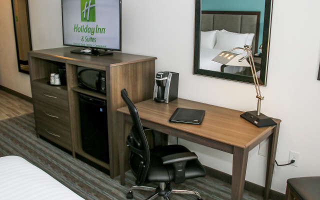 Holiday Inn & Suites Denver Tech Center-Centennial by IHG