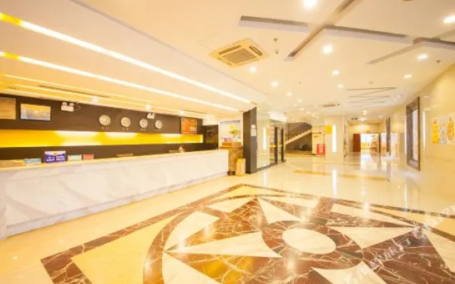 Donghu Hotel