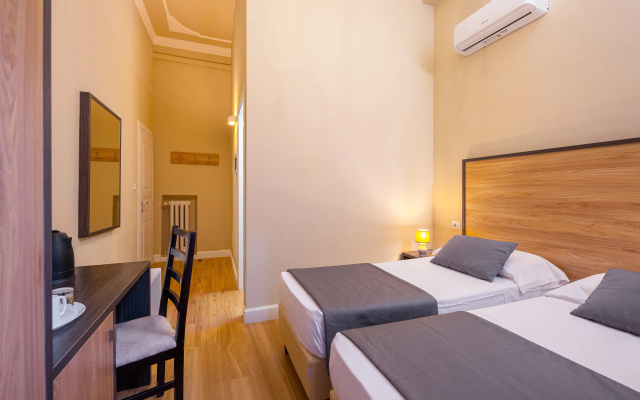 Astrid Hotel