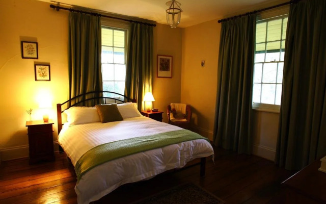 Crabtree House