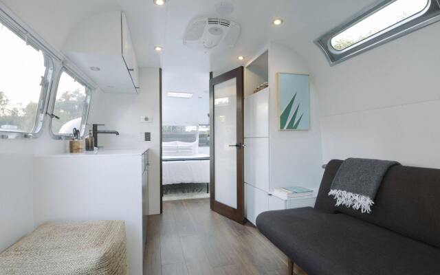 Отель AutoCamp Santa Barbara комната для гостей