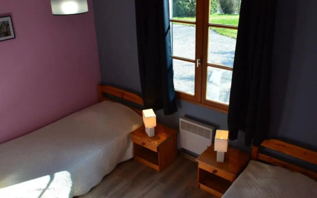Gîte Wierre-Effroy, 7 Pièces, 10 Personnes - Fr-1-376-3