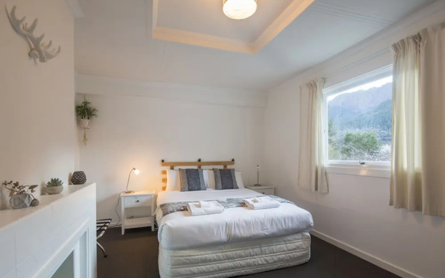 Melbourne Street Cottage
