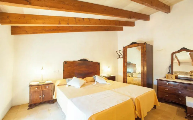 - House In