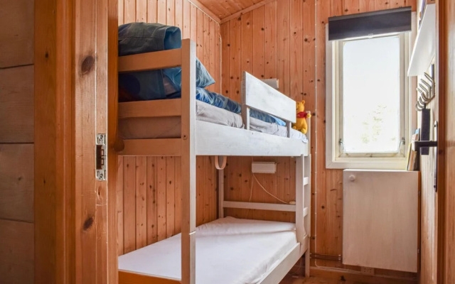 Awesome Home in Hægeland With 3 Bedrooms and Jacuzzi