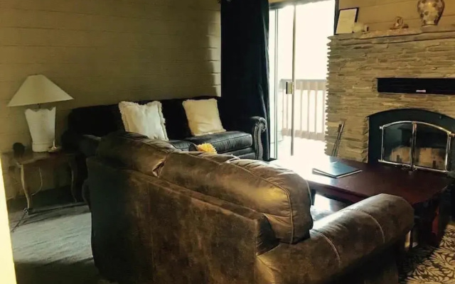 La Residence - Near Shuttle & Hike/bike Trails!