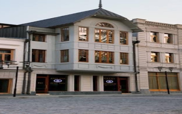 BEST WESTERN® KUTAISI - Kutaisi 11 Grishashvili 4600