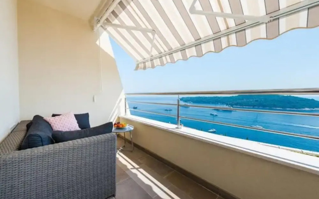 Apartments Horizon - One-bedroom Apartment With Balcony and Sea View