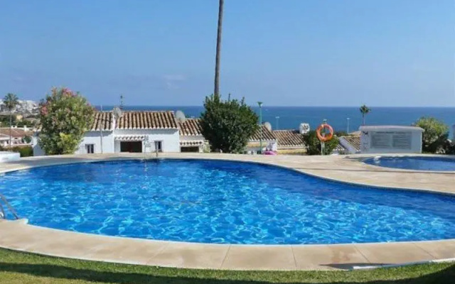 Las Buganvillas