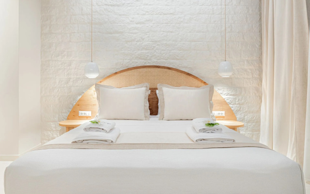 Casa Di Fiori Andros Suites