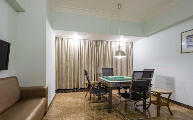 Xinyuan Hot Spring Hotel