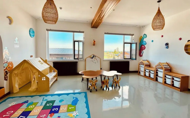 QING Luxury Campground Hotel