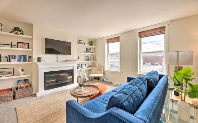 Cincinnati Vacation Rental: 6 Mi to Downtown!